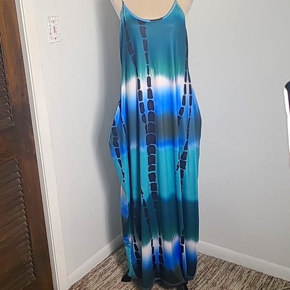 Shein Shades of Blue, White Maxi-Dress OS Pockets, Spaghetti Straps Size 12 NWOT - Picture 2 of 11